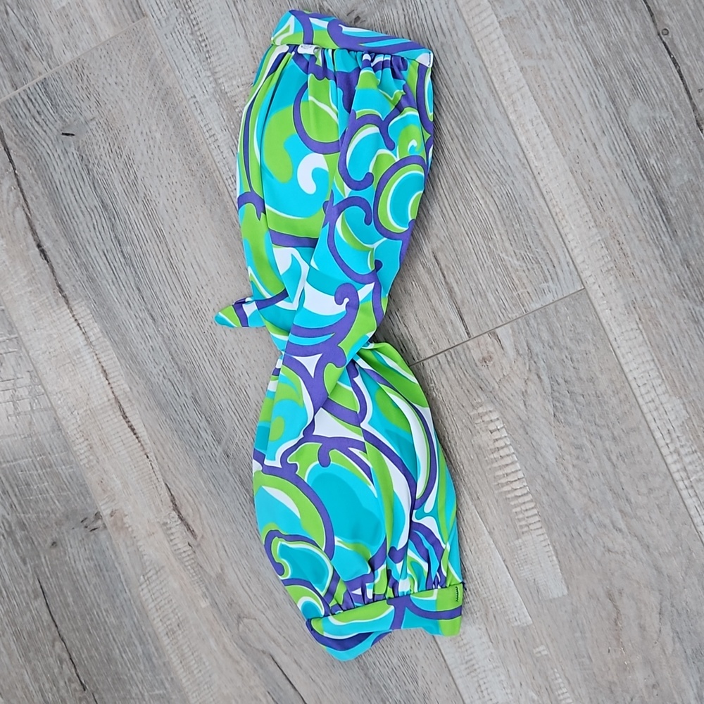 Aqua bikini top size medium